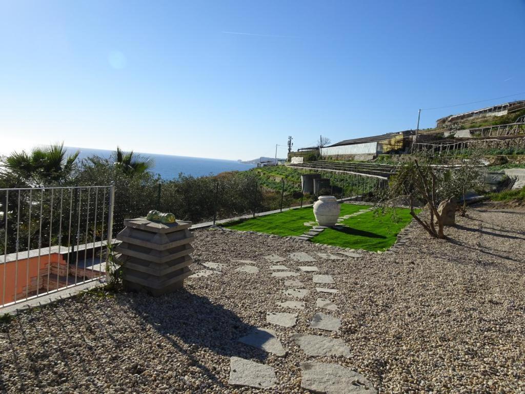 Villetta Sole Mare Santo Stefano al Mare Exterior photo