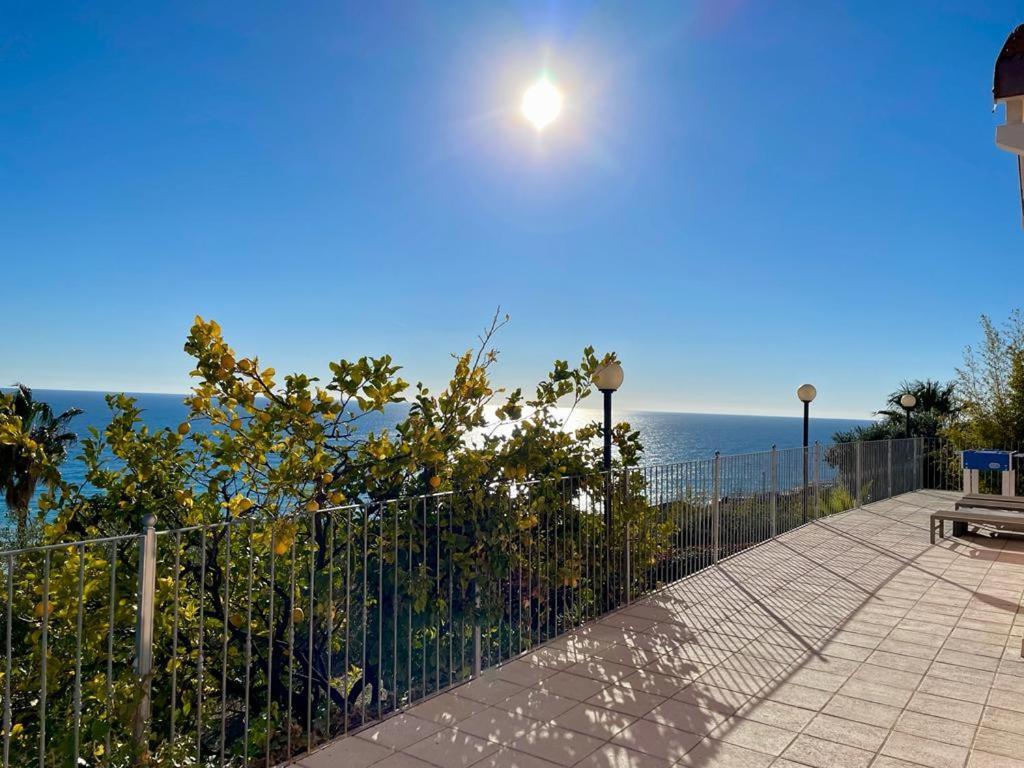 Villetta Sole Mare Santo Stefano al Mare Exterior photo
